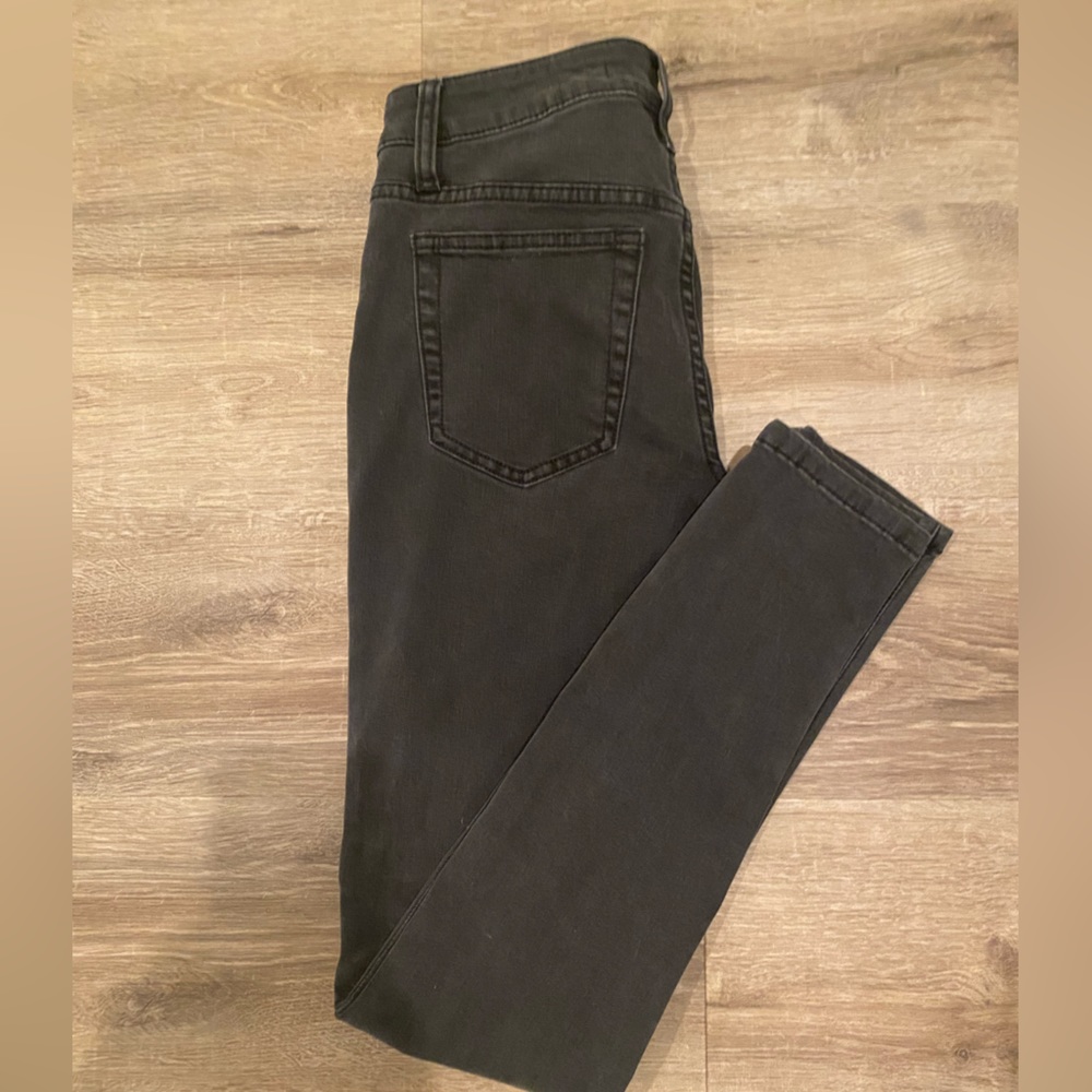 Joe’s Jeans distressed black jeans